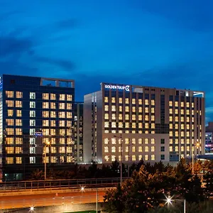 Golden Tulip Airport Otel